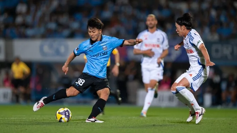Soi Kèo Bóng Đá - Urawa Red Diamonds vs Kawasaki Frontale 03/09/2025 Urawa Red Diamonds sẽ giành được chiến thắng trên sân nhà